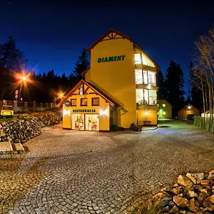 2* Hotel Diament